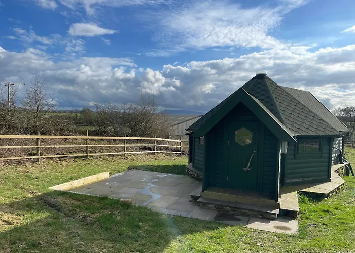 Holly Tree Glamping Cabins