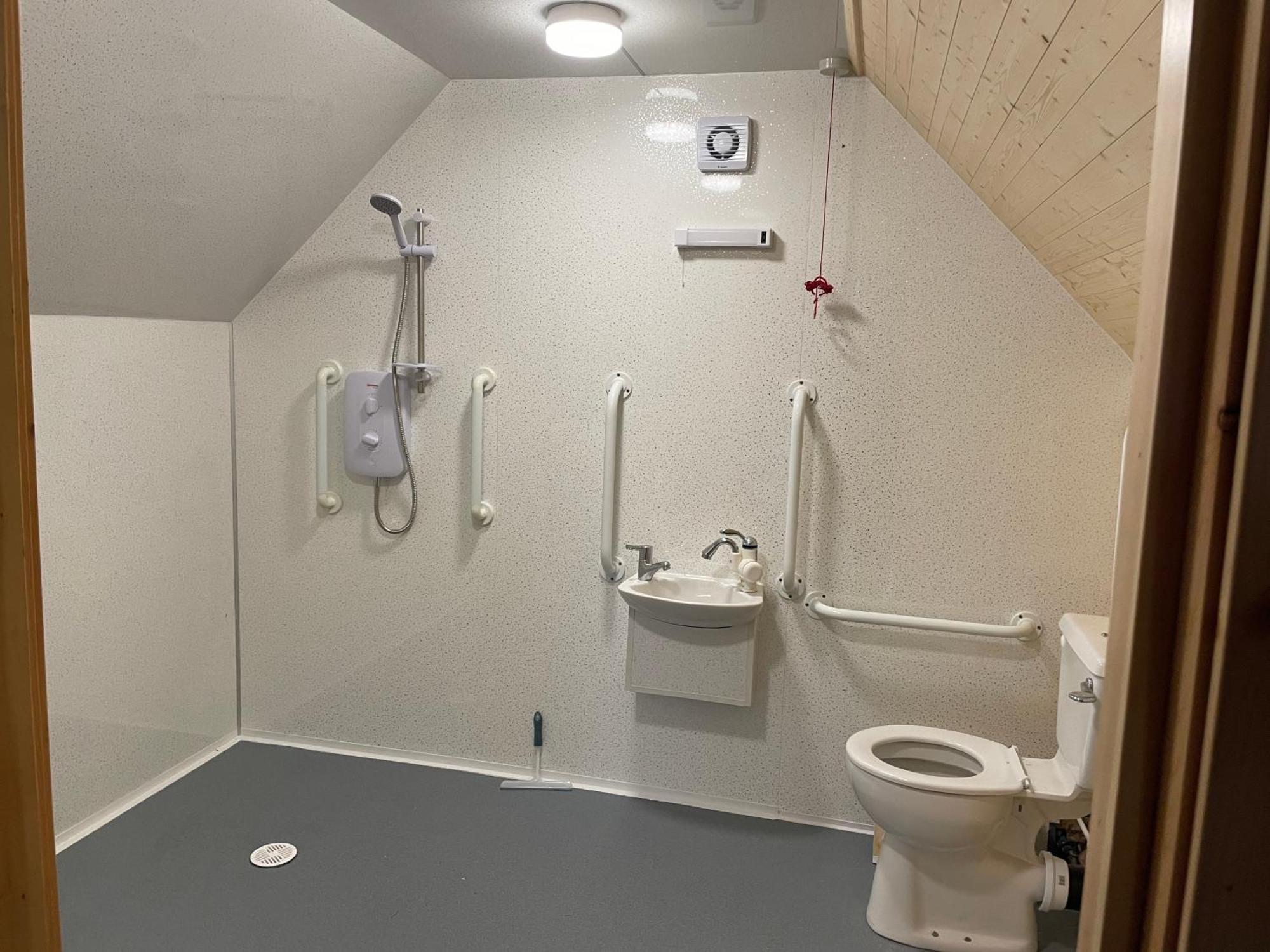 Holly Tree Glamping * Wigglesworth