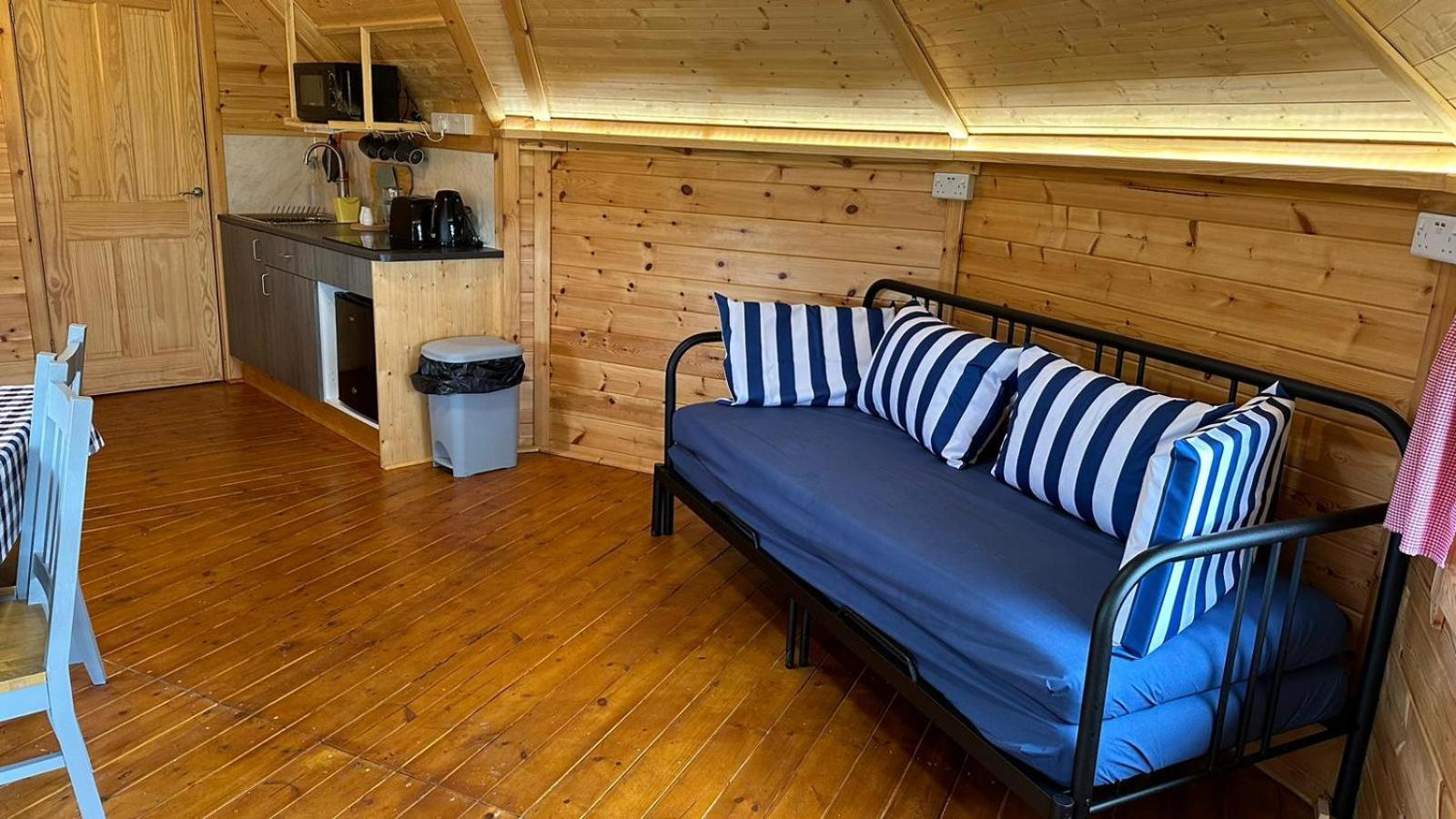Holly Tree Glamping