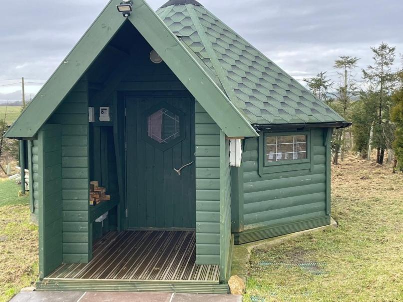 Holly Tree Glamping * Wigglesworth